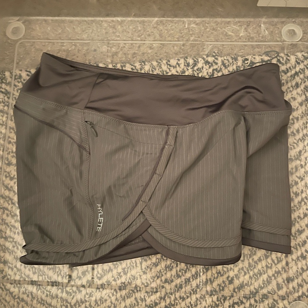 Hylete Grey Small Shorts with Briefs